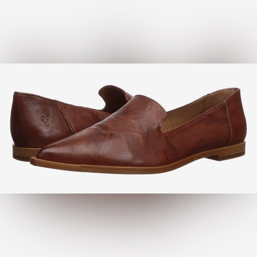 Frye Kenzie Venetian Cognac Pointed Toe Loafer
Sz 8.5